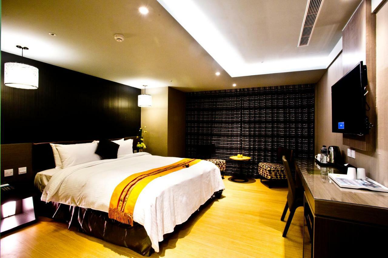 Fine Hotel Kaohsiung Exterior photo