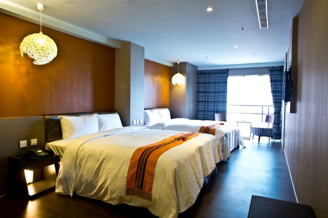 Fine Hotel Kaohsiung Exterior photo